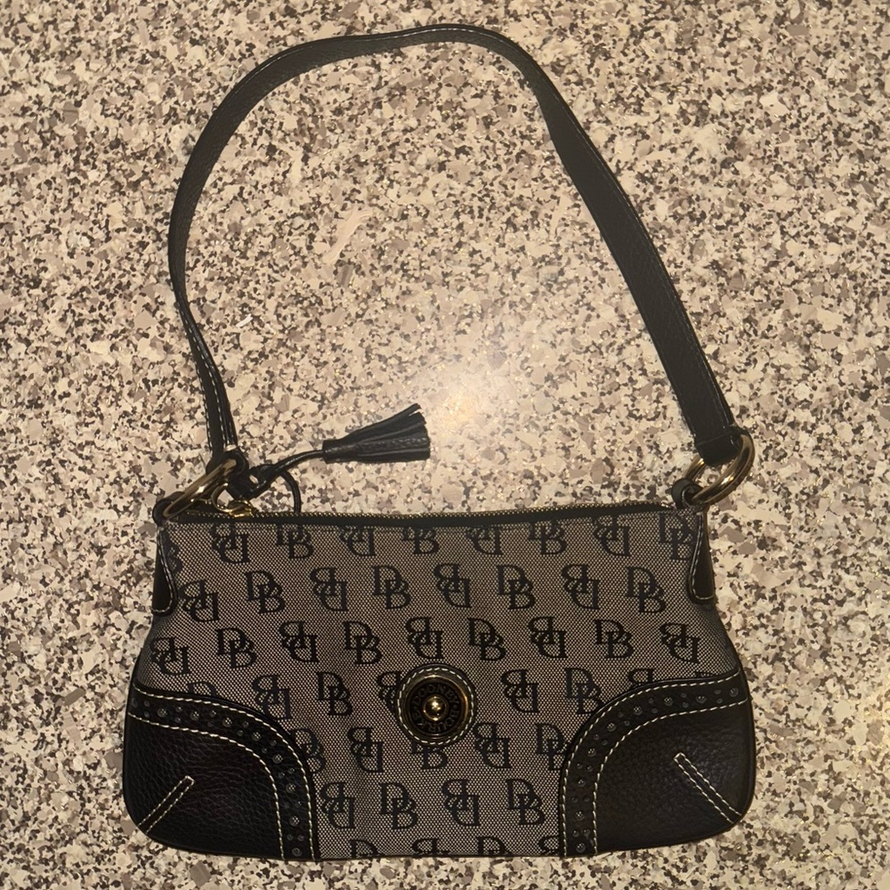 Dooney and Bourke shoulder bag